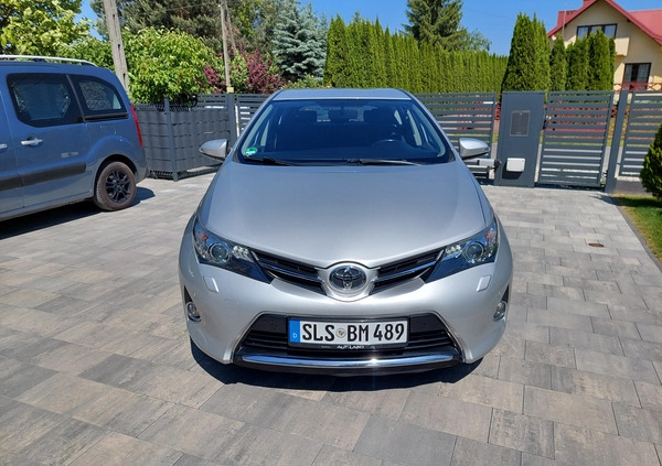 Toyota Auris cena 44900 przebieg: 129000, rok produkcji 2013 z Rzeszów małe 497